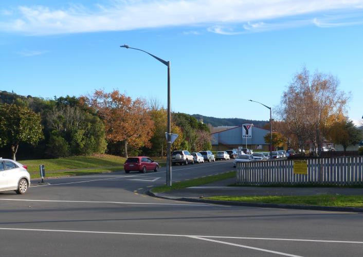 064 Somme Rd Upper Hutt Northern end Somme Rd Silverstream Upper Hutt