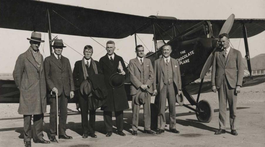 124 McGregor Street Palmerston North Malcolm McGregor with the De Havilland Gipsy Moth