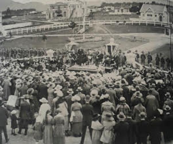 138 Soldiers Memorial Park Martinborough ANZAC gates dedication 1921