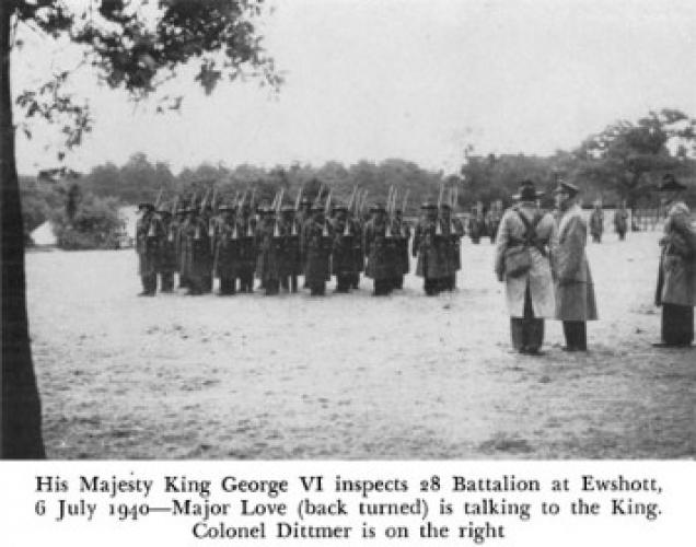 150 HM King George Inspecting 28 Battalion Major Love talking to King