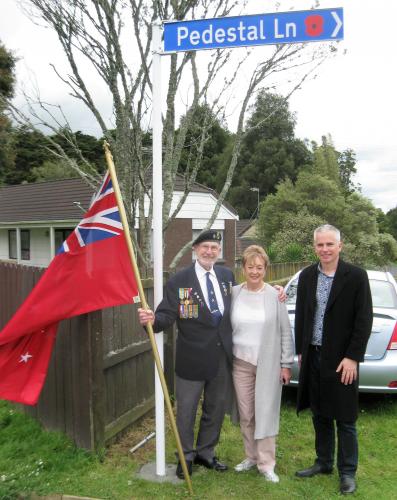 173.Pedestal Lane Manurewa Peter Dilley Stella Cattle and Joseph Allan at the launch ceremony