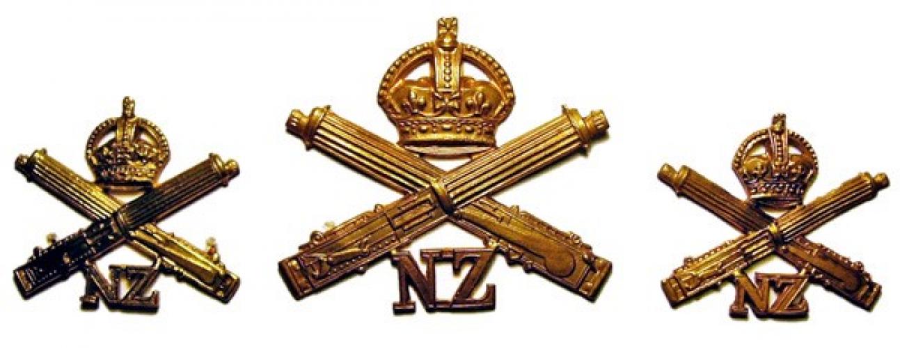 258 Gunners Lane LMC Palmerston North cap and collar badges